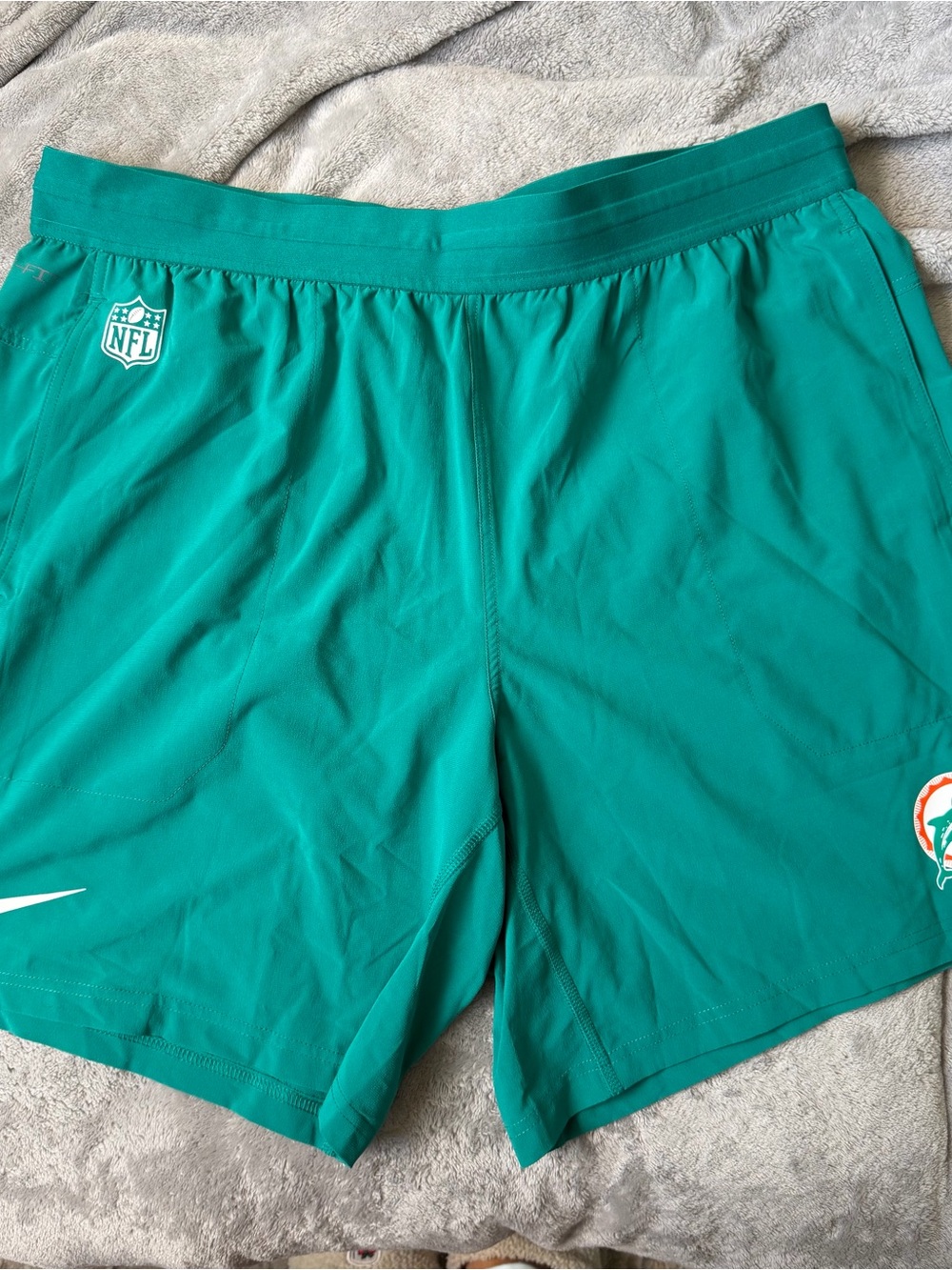 nike miami dolphins dri-fit retro logo shorts